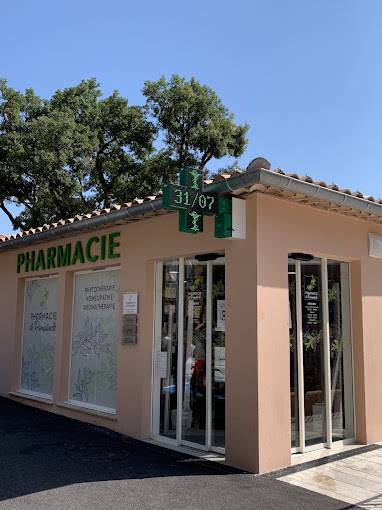 Le CFA des Préparateurs en Pharmacie du Var vous informe que la pharmacie de Ramatuelle recrute !